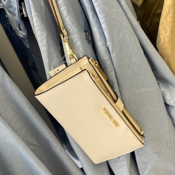 Michael Kors Jet Set Travel Large Double Zip Wristlet Wallet Light Cream Leather - Picture 16 of 16